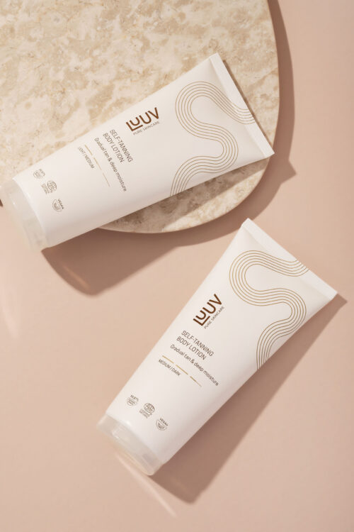 Isepruunistav kehakreem