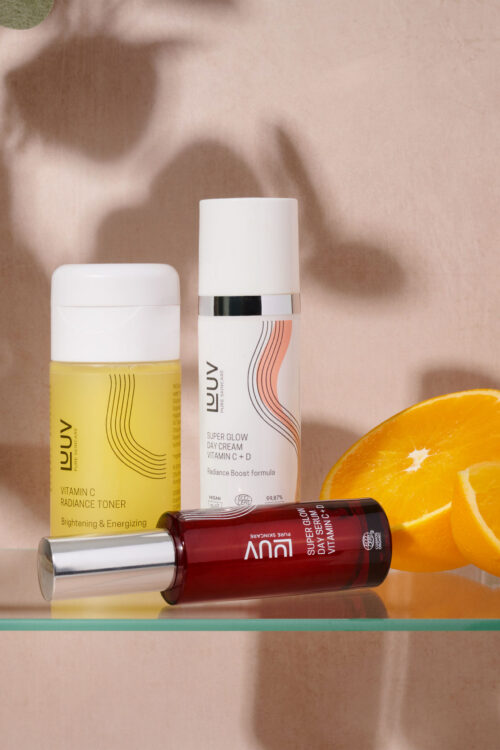 Vitamiinitrio: C- ja D vitamiini seerum, kreem ja näovesi